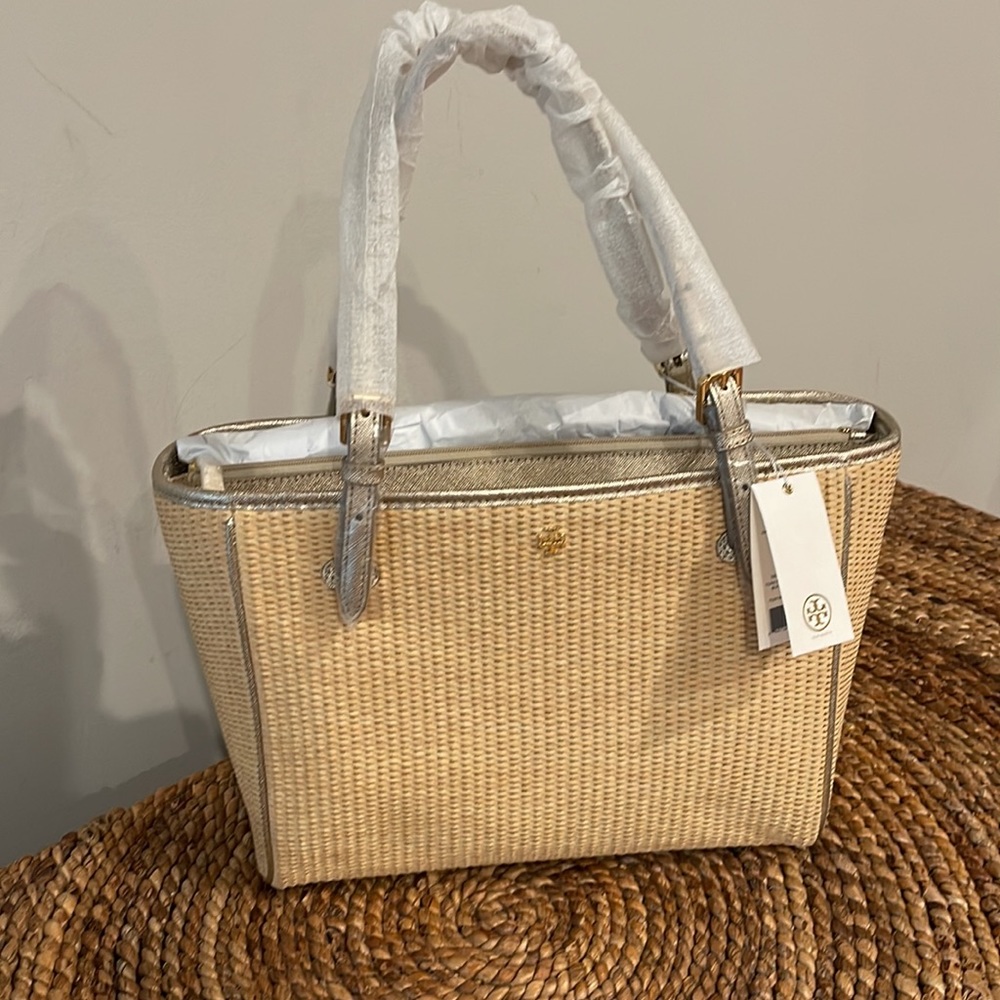 TORY BURCH YORK STRAW BUCKLE HANDBAG- NWT